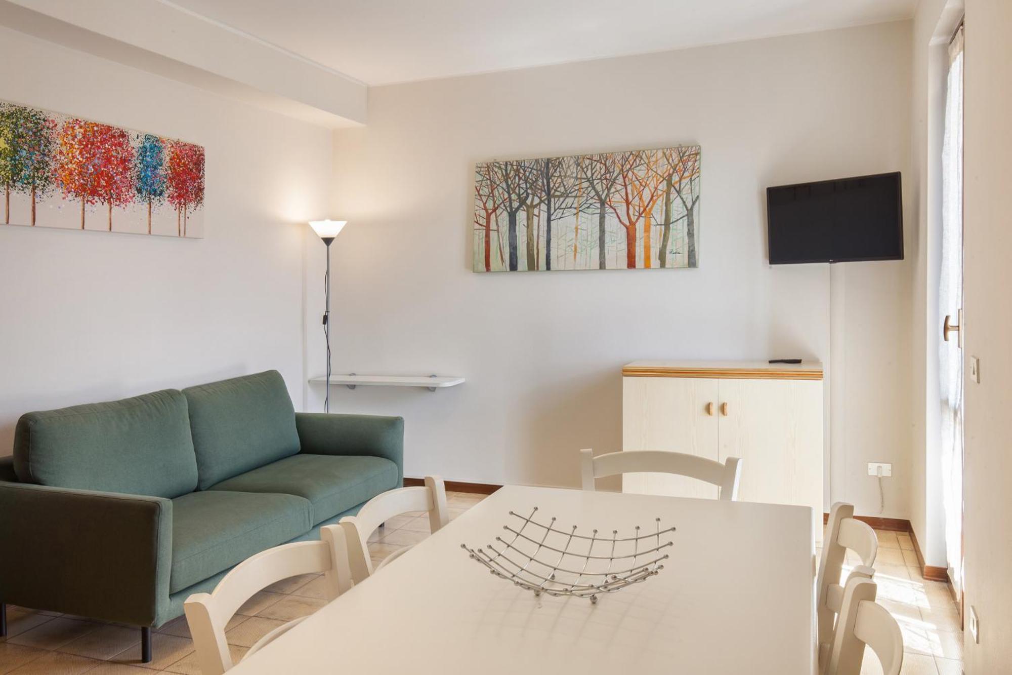 Rosa Bourbon Apartment *